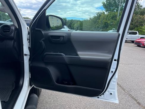Used 2021 Toyota Tacoma SR w/ SR Convenience Package RWD image 34