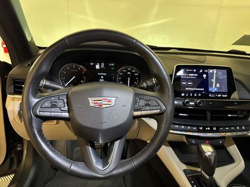Used 2021 Cadillac CT4 Luxury w/ Sun And Sound Package AWD/4WD image 5