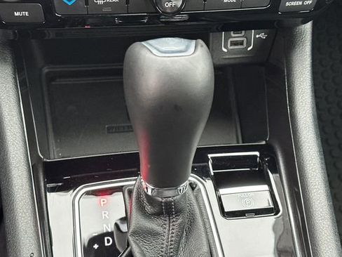 Used 2025 Jeep Compass Latitude w/ Convenience Group image 24