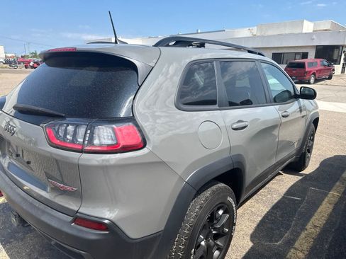 Used 2022 Jeep Cherokee Trailhawk w/ Sound & Nav Group AWD/4WD image 27