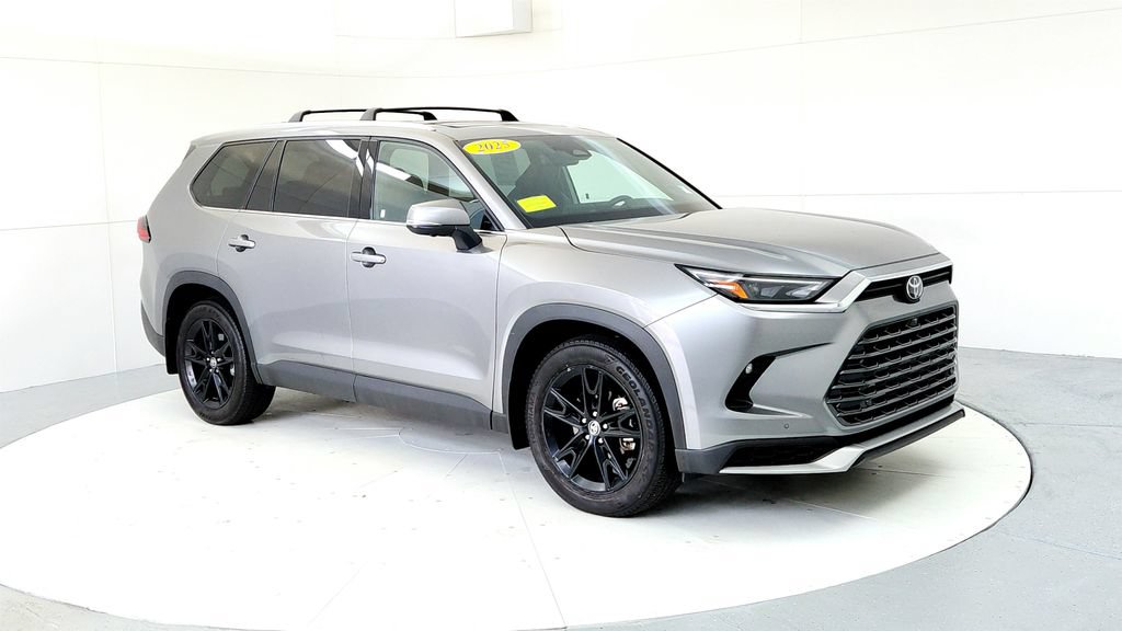 Certified 2025 Toyota Grand Highlander AWD Hybrid image 7