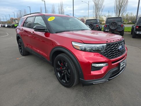 Used 2021 Ford Explorer ST w/ Equipment Group 401A image 7