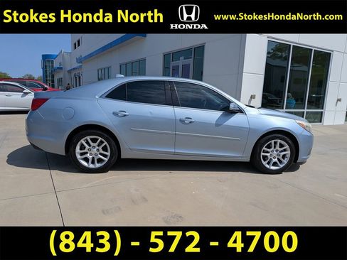 Used 2013 Chevrolet Malibu LT w/ Power Convenience Package FWD image 3