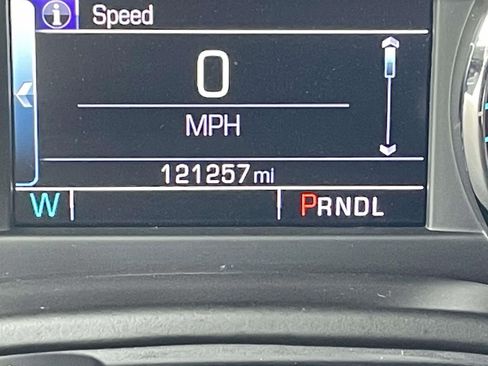 Used 2019 GMC Yukon XL SLT w/ HD Trailering Package image 26