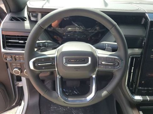 New 2026 GMC Yukon XL Denali w/ Sun & Power Step Package AWD/4WD image 21