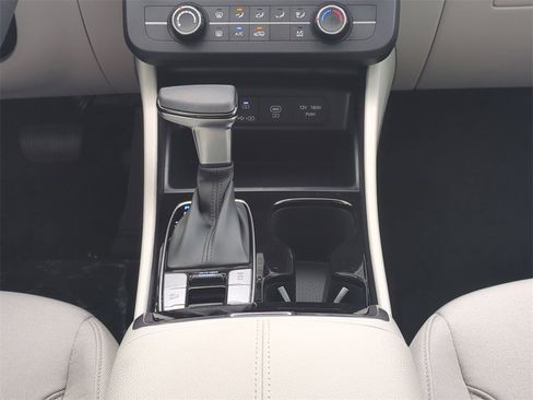 New 2026 Hyundai Tucson SE image 21