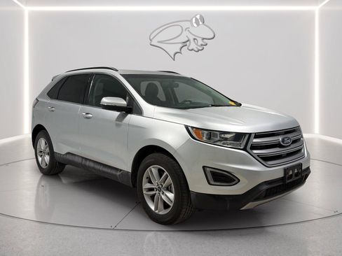 Used 2018 Ford Edge SEL w/ Equipment Group 201A AWD/4WD image 7