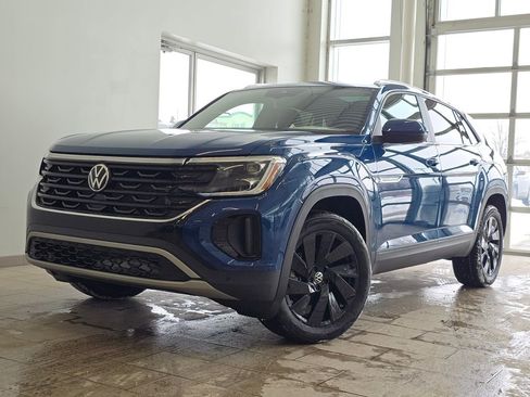 New 2026 Volkswagen Atlas Cross Sport SE AWD/4WD image 2