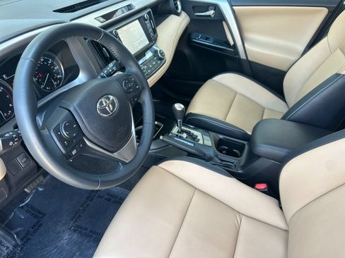 Used 2016 Toyota RAV4 Limited w/ Advanced Technology Package FWD image 10