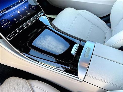 Used 2025 Mercedes-Benz C 300 Sedan image 15