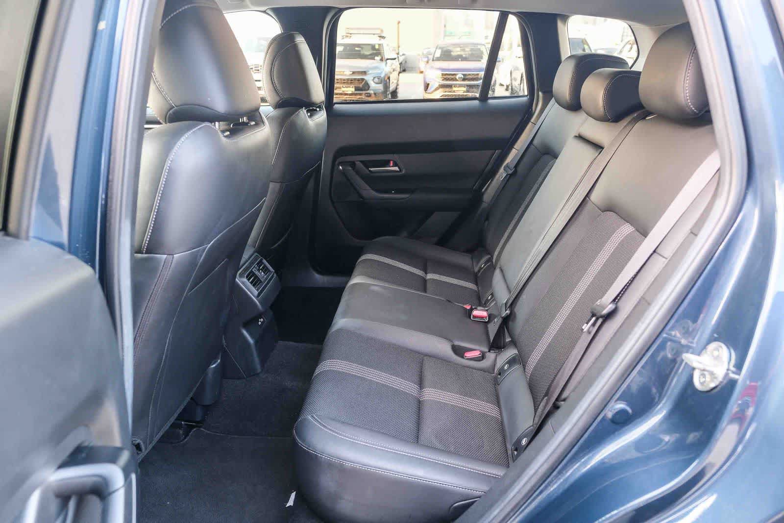Used 2025 MAZDA CX-50 AWD 2.5 S w/ Preferred Package image 18