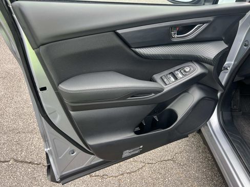 Used 2025 Subaru Ascent Premium w/ Popular Package #2 image 10