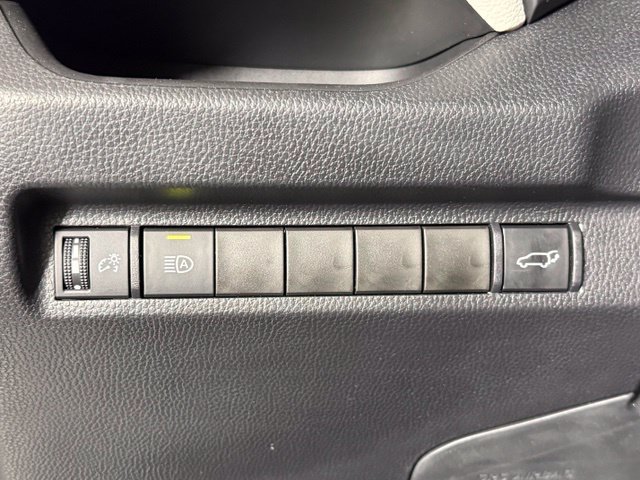 Used 2023 Toyota RAV4 XLE w/ Convenience Package FWD image 26