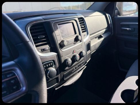 Used 2024 RAM 1500 Classic SLT image 6