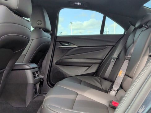 Used 2022 Cadillac CT4 Luxury w/ Sun And Sound Package AWD/4WD image 27