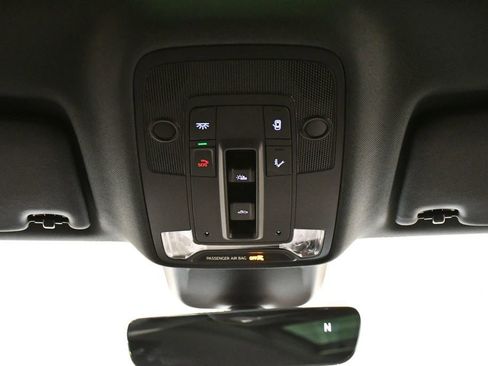 Certified 2025 Audi Q3 2.0T Premium Plus w/ Premium Plus Package image 19