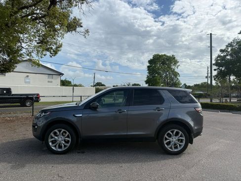 Used 2018 Land Rover Discovery Sport HSE AWD/4WD image 5