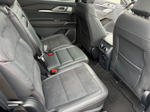 New 2026 Ford Explorer ST w/ Sun And Sound Package image 33