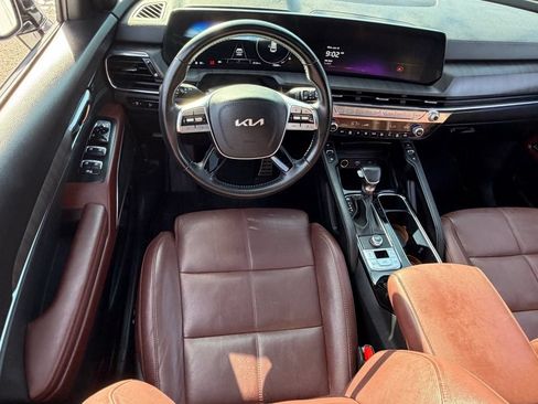 Used 2024 Kia Telluride SX FWD image 13