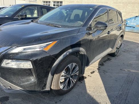 Used 2021 Nissan Rogue SV image 7