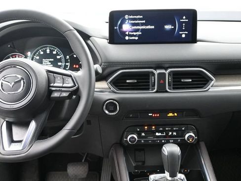 Used 2025 MAZDA CX-5 Signature image 16