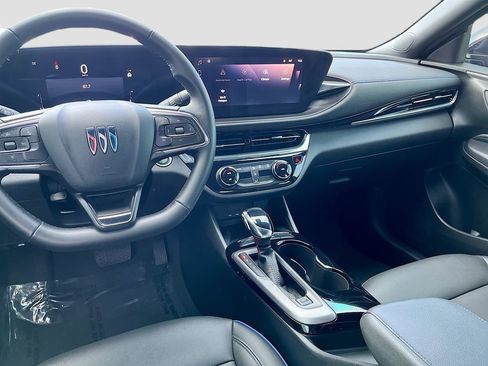 Used 2025 Buick Envista Sport Touring w/ Convenience II Package image 27