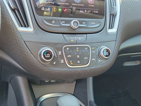 Used 2024 Chevrolet Malibu LT FWD image 27