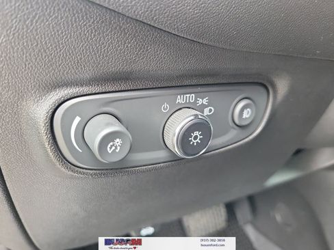 Used 2022 Chevrolet Equinox Premier FWD image 20