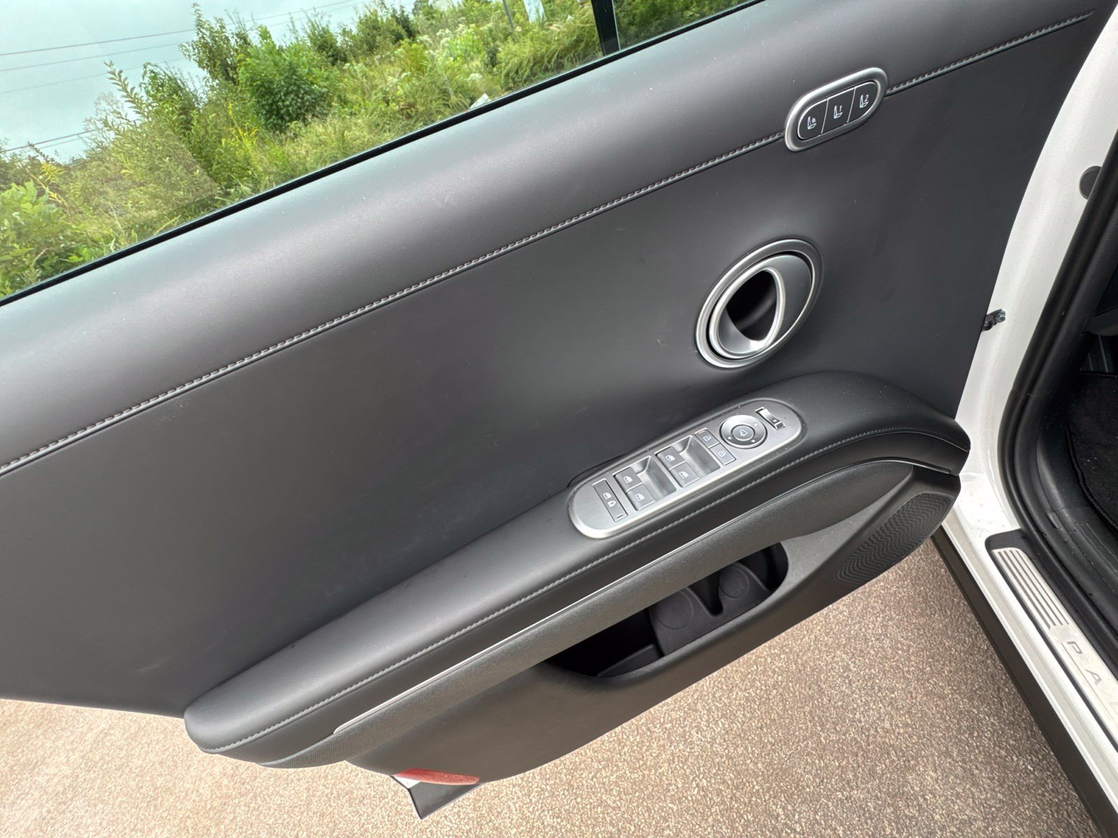 Used 2026 Hyundai Palisade Calligraphy FWD image 13
