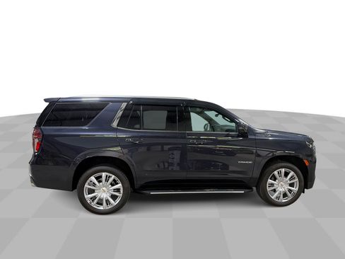 Used 2023 Chevrolet Tahoe High Country AWD/4WD image 10