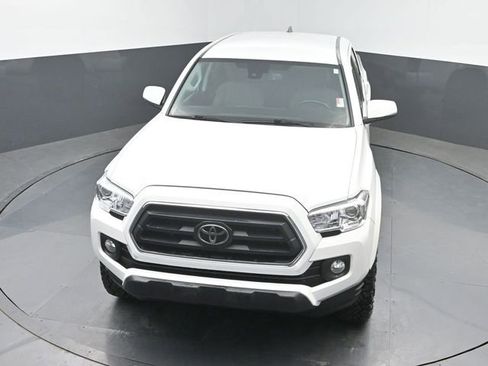 Used 2023 Toyota Tacoma SR5 w/ Technology Package image 27