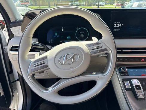 Used 2025 Hyundai Palisade Calligraphy FWD image 28