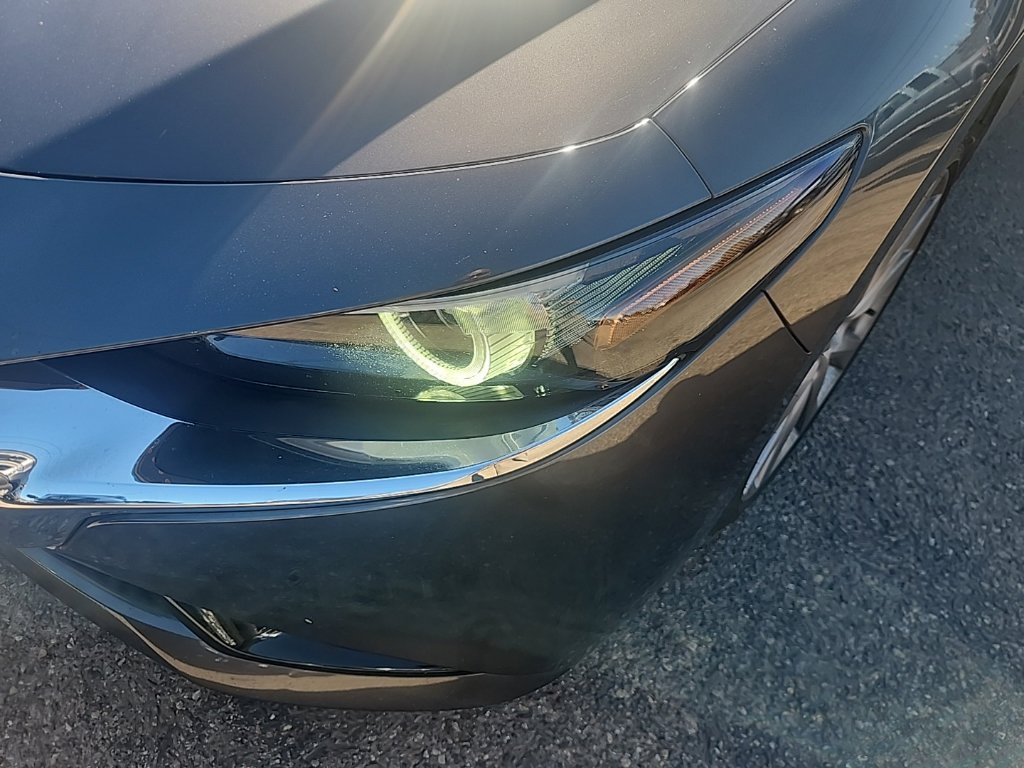 Used 2019 MAZDA MAZDA3 Sedan w/ Premium Package FWD image 5