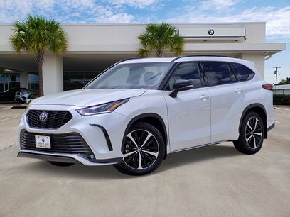 Used 2022 Toyota Highlander XSE
