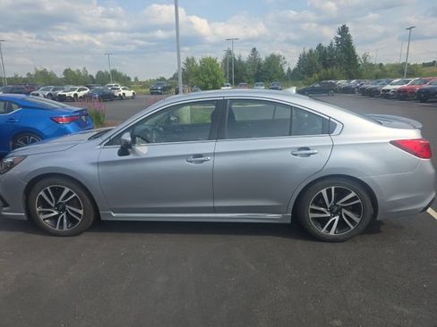 Used 2019 Subaru Legacy 2.5i Sport AWD/4WD image 2