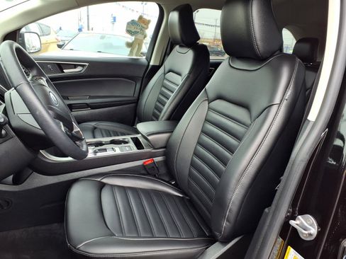 Certified 2024 Ford Edge SEL w/ Convenience Package image 4