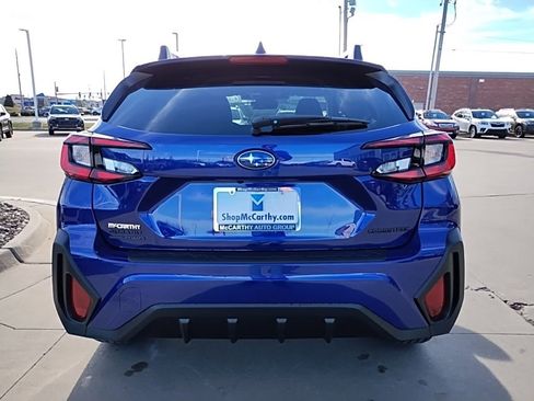 Used 2026 Subaru Crosstrek 2.0i Premium image 8