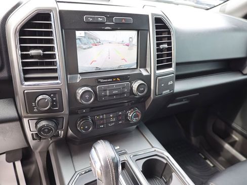 Used 2016 Ford F150 XLT w/ Equipment Group 302A Luxury image 15