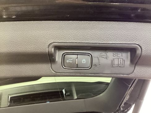 Used 2020 Ford Explorer ST w/ ST Street Pack AWD/4WD image 15