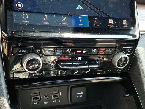 Certified 2021 Jeep Grand Cherokee L Summit w/ Advanced Protech Group IV image 22