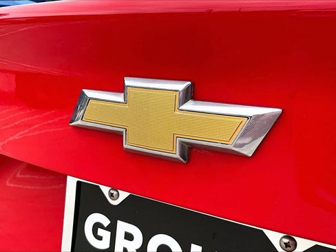 Used 2019 Chevrolet Cruze LT w/ Convenience Package image 31