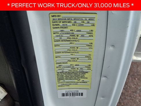 Used 2009 Chevrolet Express 3500 RWD image 28