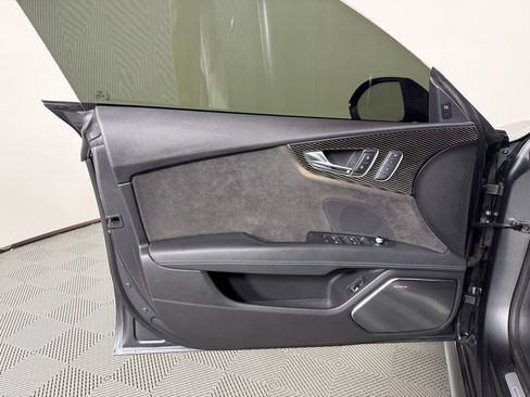 Used 2016 Audi RS 7 Prestige w/ Carbon-Optic Package AWD/4WD image 18