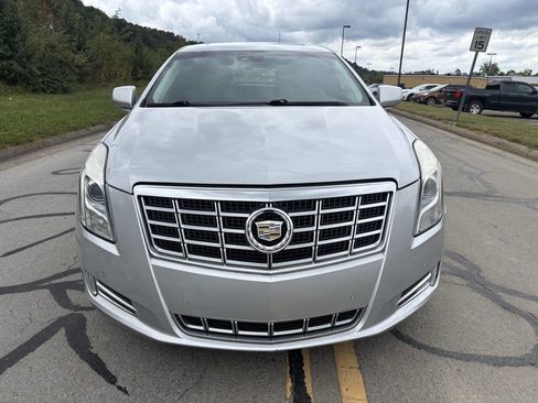 Used 2013 Cadillac XTS Luxury w/ Driver Awareness Package FWD image 2