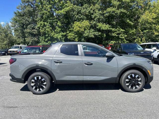 New 2027 Hyundai Santa Cruz SE AWD/4WD image 2