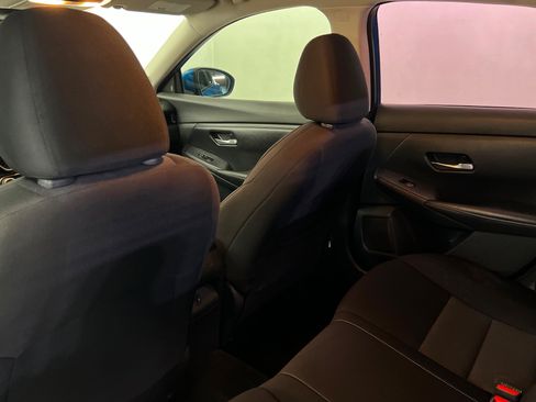 Used 2021 Nissan Sentra SV FWD image 19