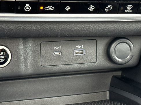 Used 2023 Nissan Rogue SV w/ SV Premium B Package image 28