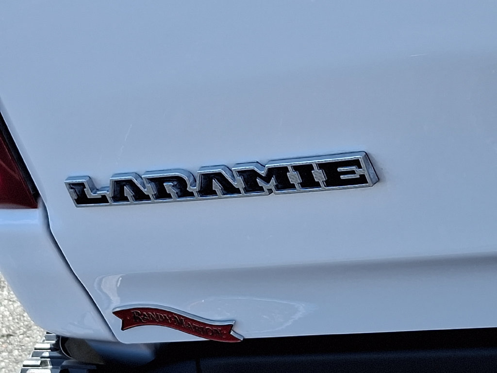 Used 2026 RAM 1500 Laramie AWD/4WD image 32