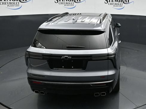 Certified 2024 Chevrolet Traverse RS w/ LPO, Floor Liner Package FWD image 23
