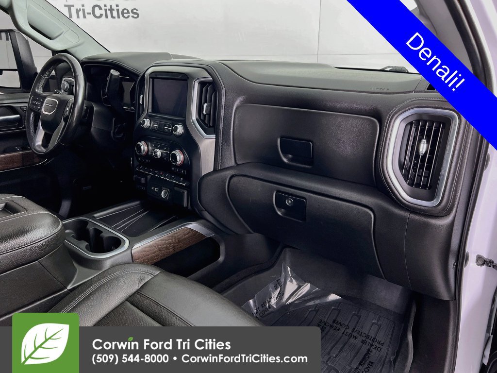 Used 2021 GMC Sierra 3500 Denali w/ Technology Package AWD/4WD image 29